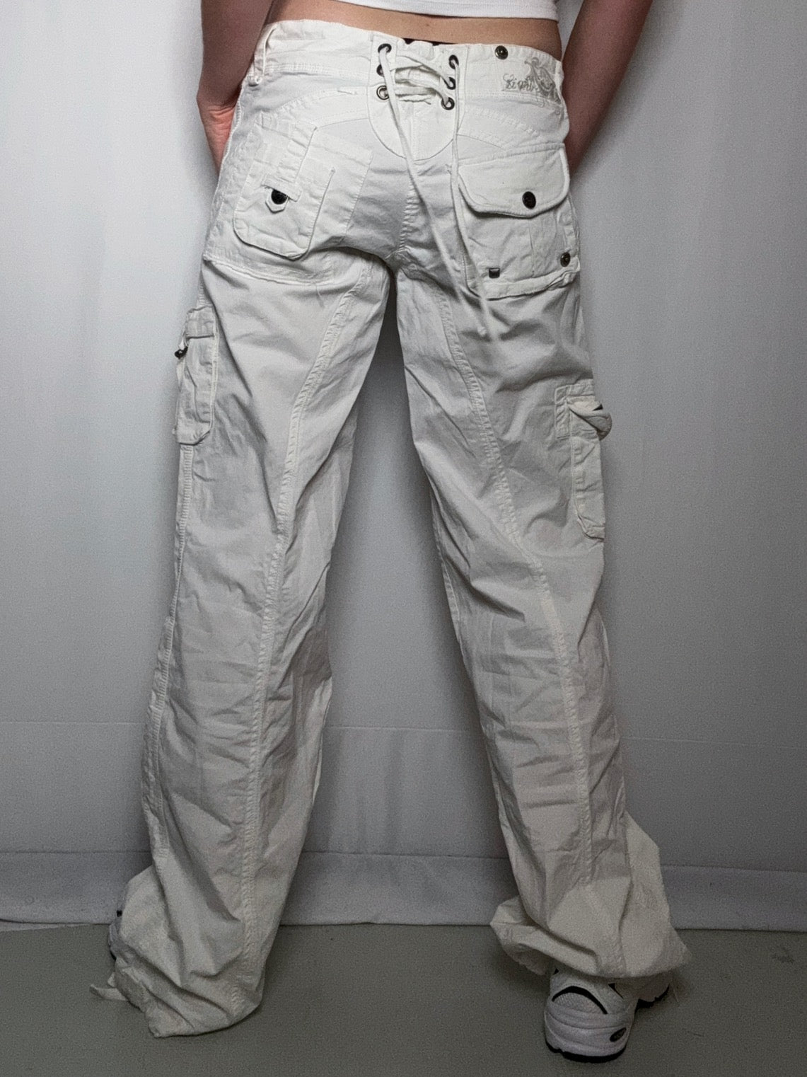 Pantalon cargo blanc avec détails M vintage