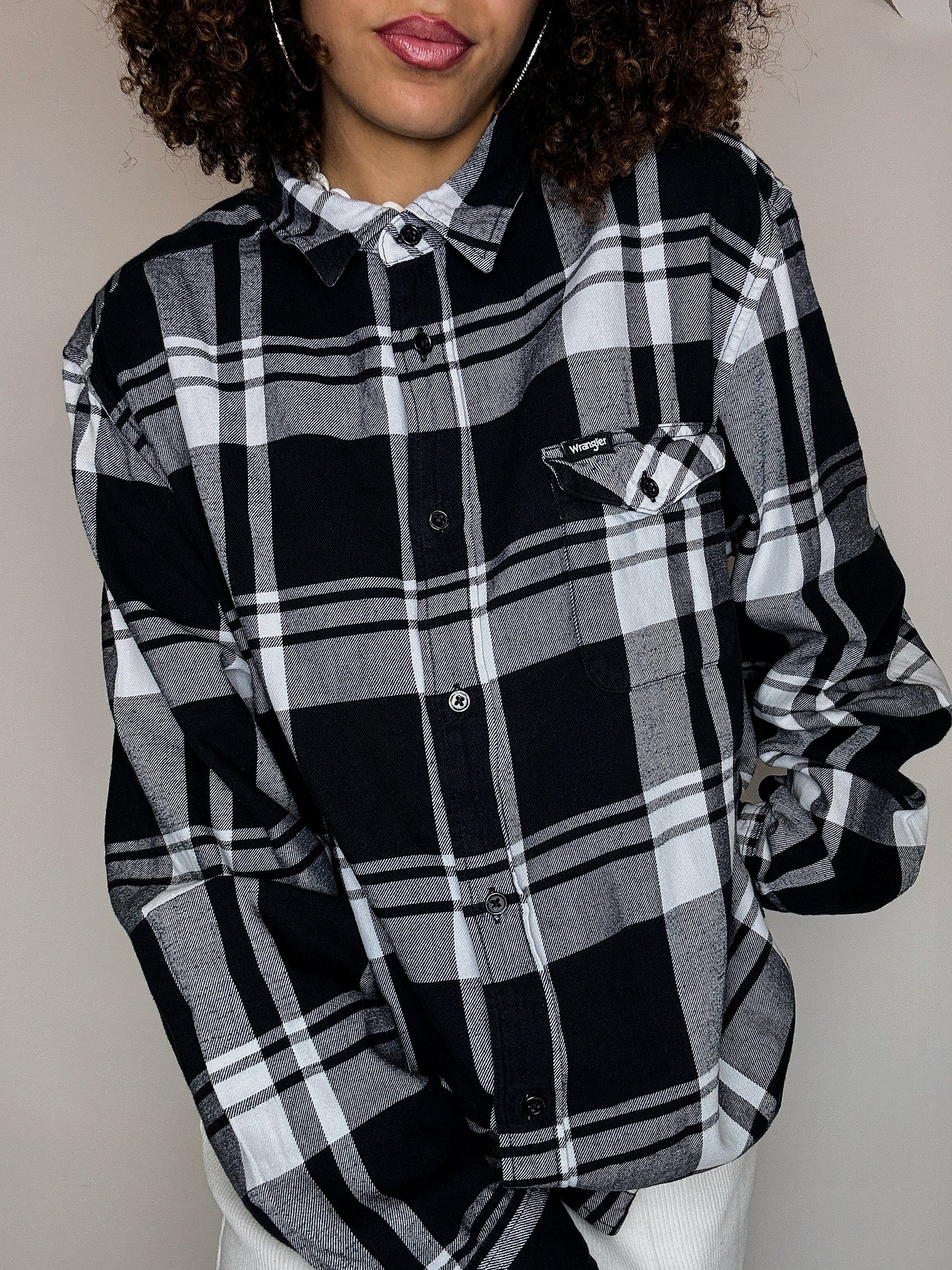 WRANGLER vintage black and white plaid thick shirt XL