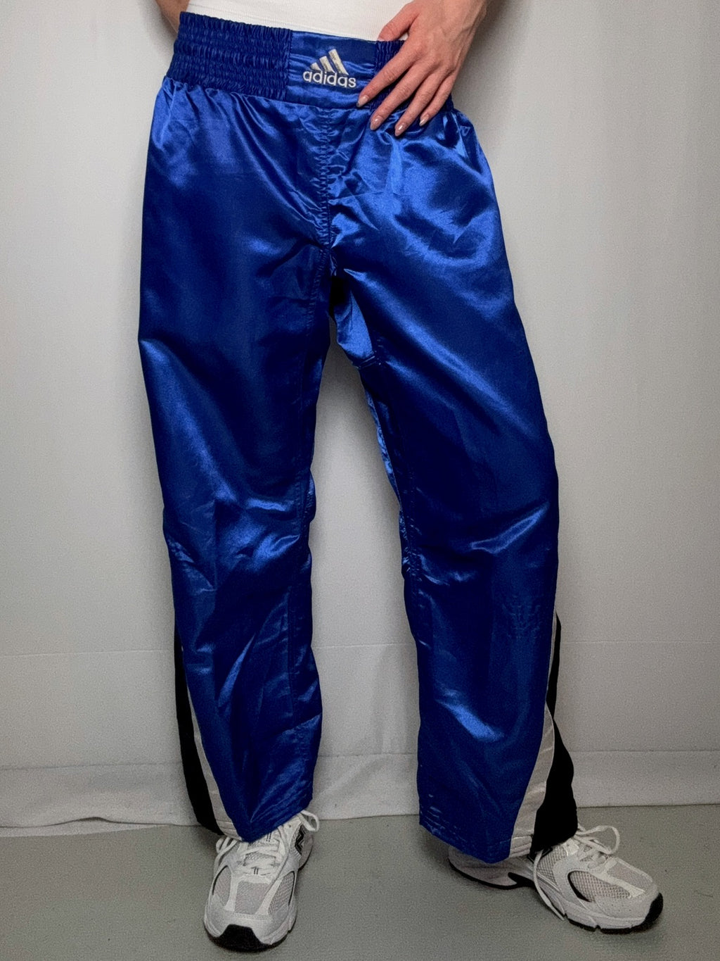 Pantalon adidas bleu roi L vintage