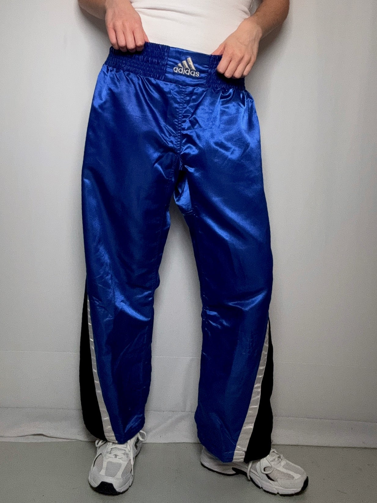 Pantalon adidas bleu roi L vintage