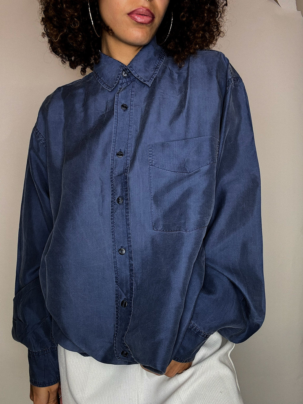 Vintage-Seidenhemd in Blaugrau, Größe M