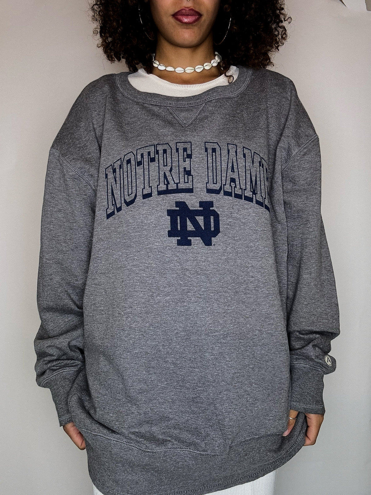 Grey round-neck Notre Dame sweatshirt XL vintage