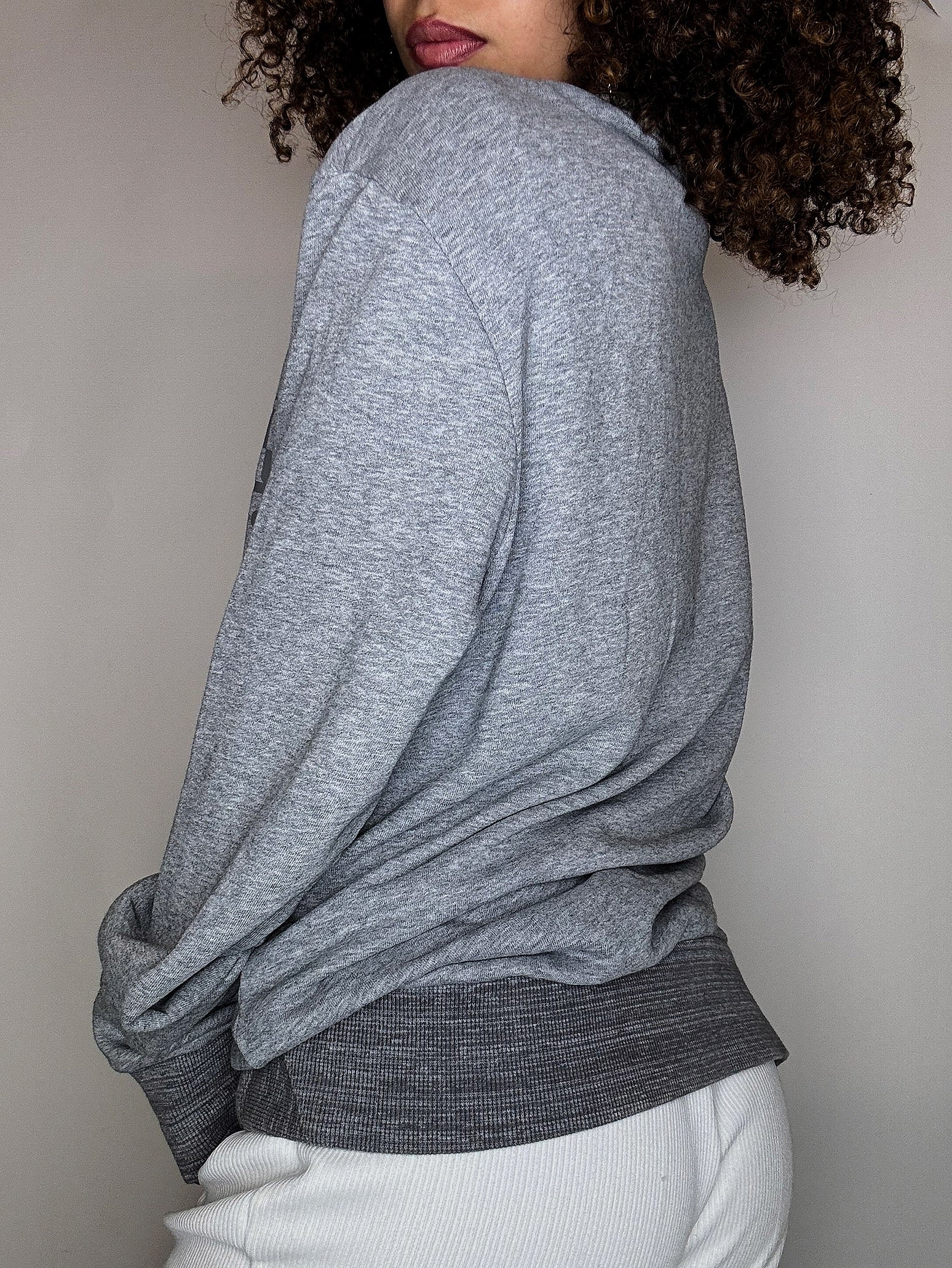 Sweat gris col rond NAPAPIJRI M vintage