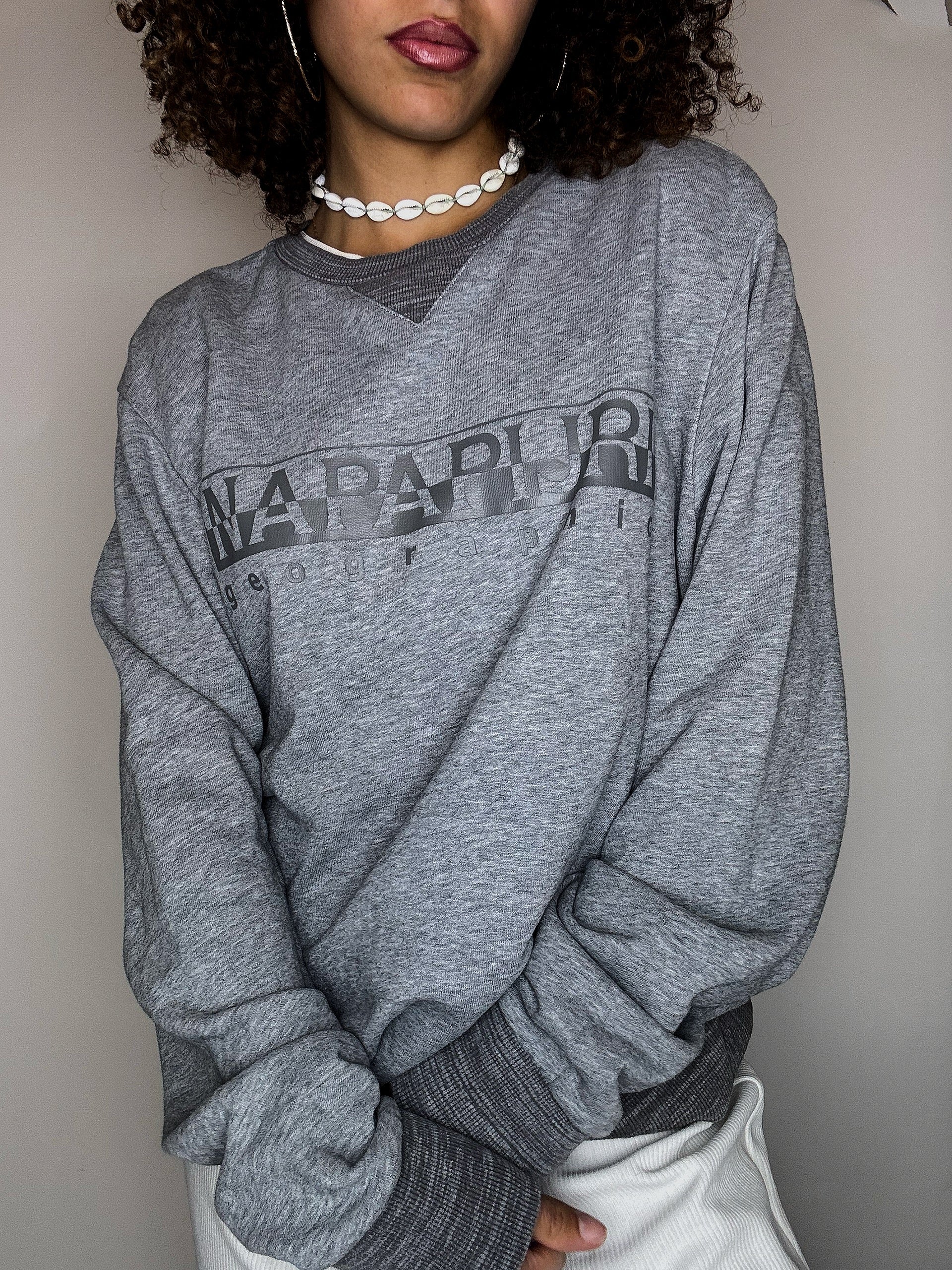 Sweat gris col rond NAPAPIJRI M vintage