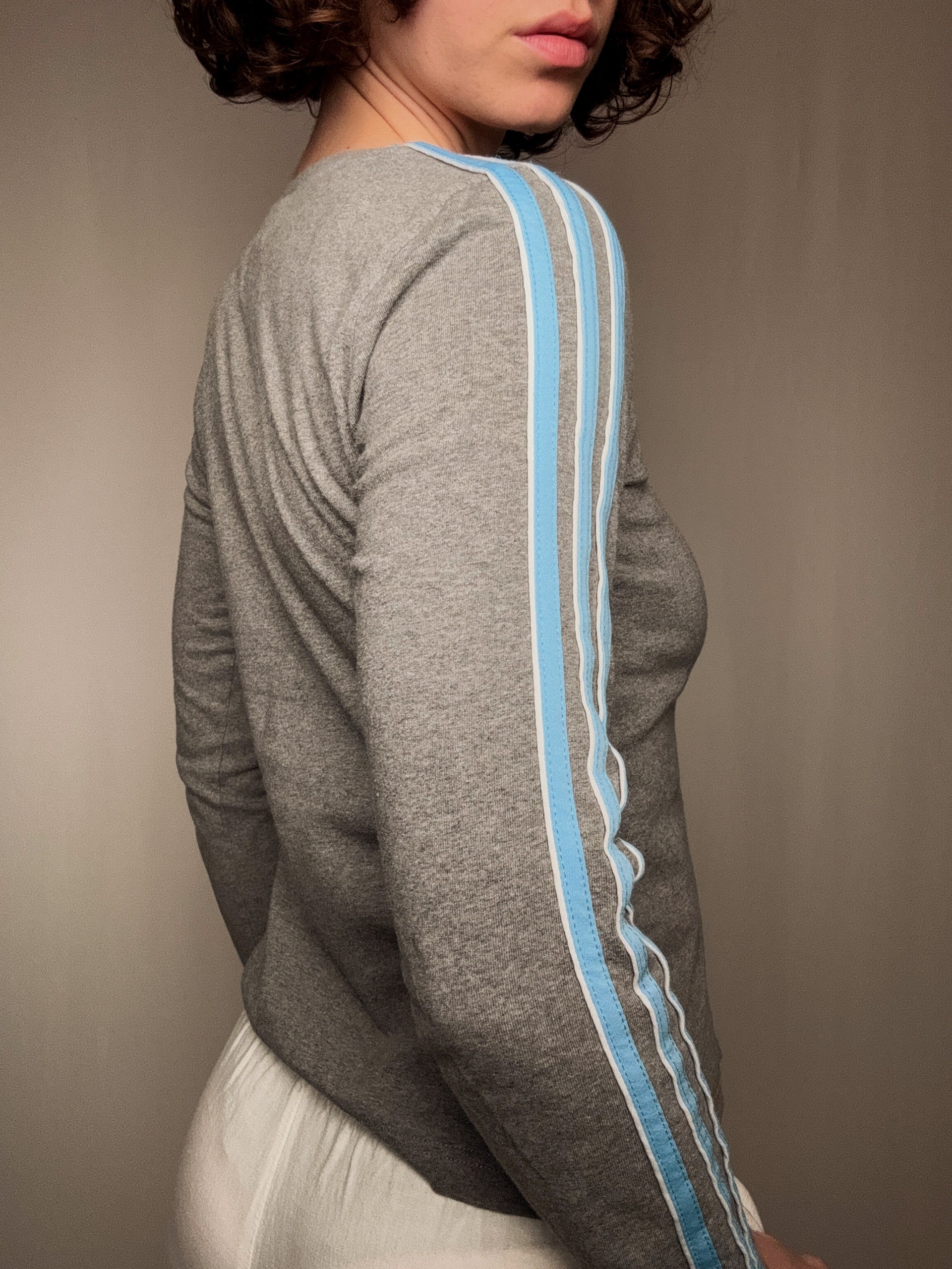 Tshirt à manches longues gris adidas S vintage