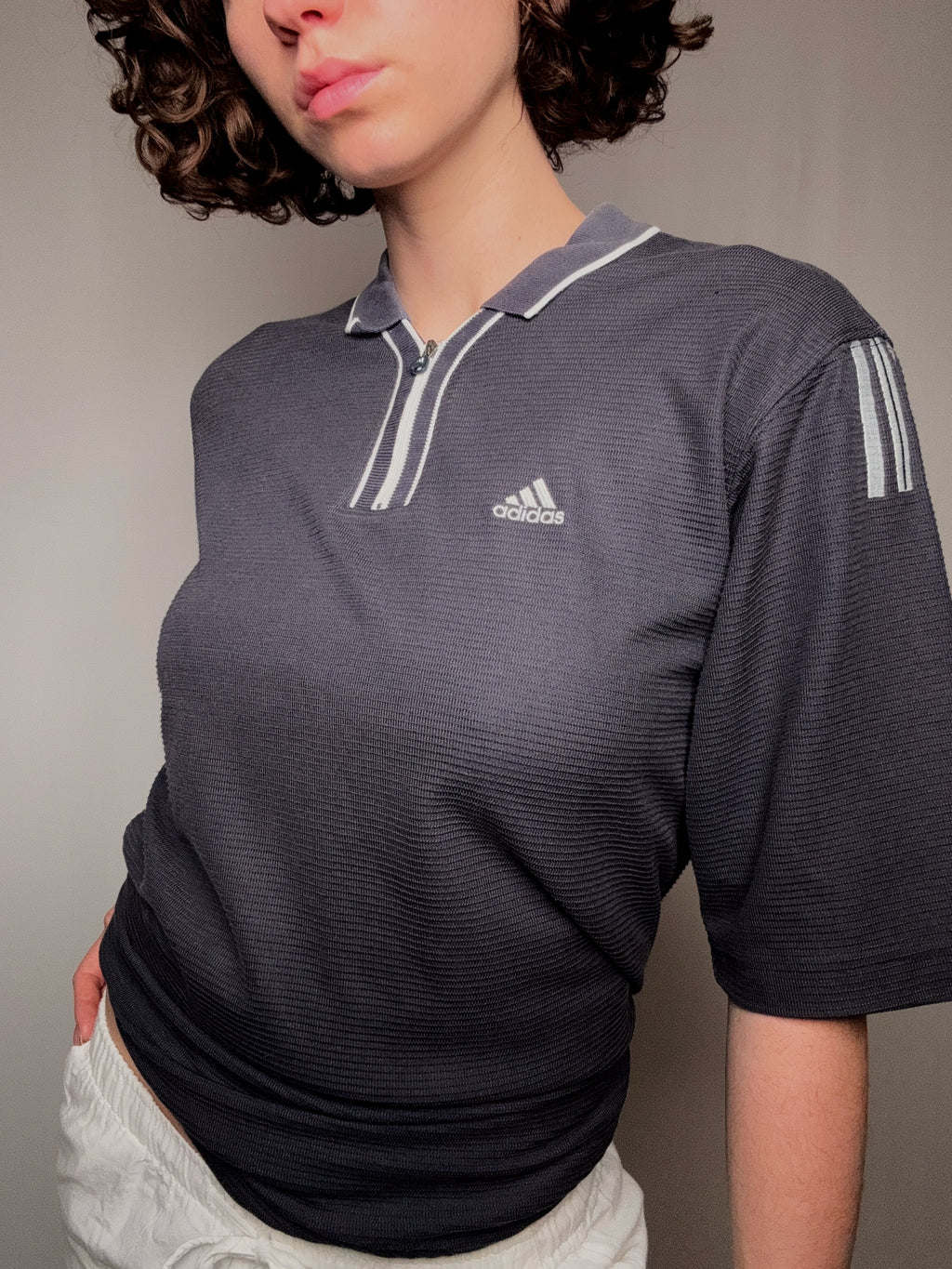 Polo gris Adidas L vintage