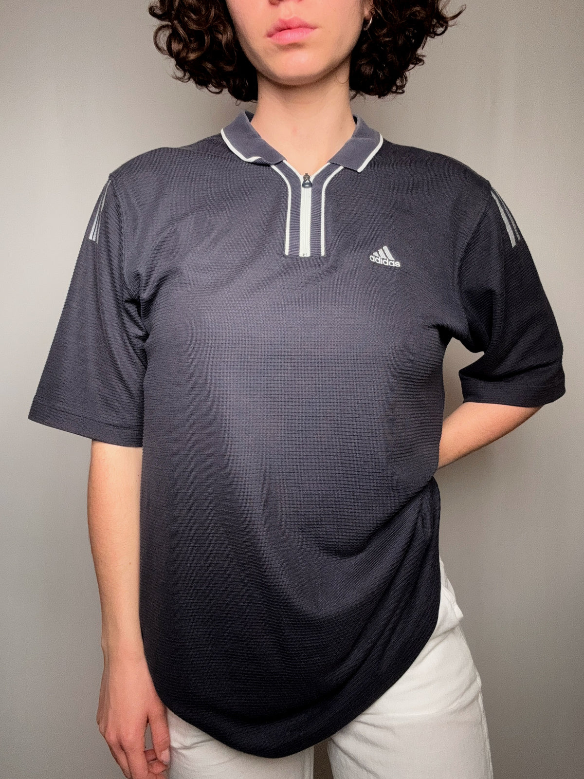 Polo gris Adidas L vintage