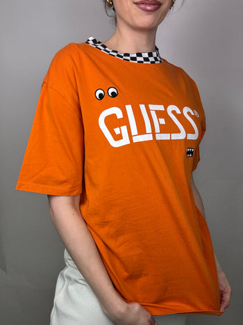 GUESS x J BALVIN S – Orangefarbenes Vintage-Renn-T-Shirt 