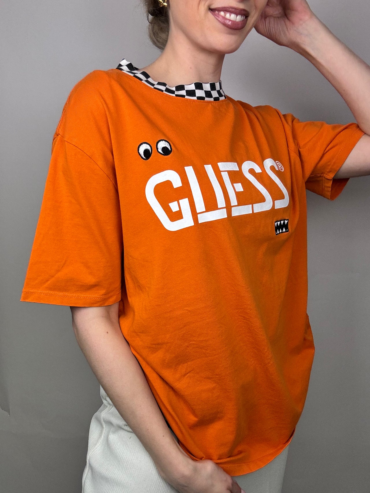 Orange racing t-shirt GUESS x J BALVIN S vintage 