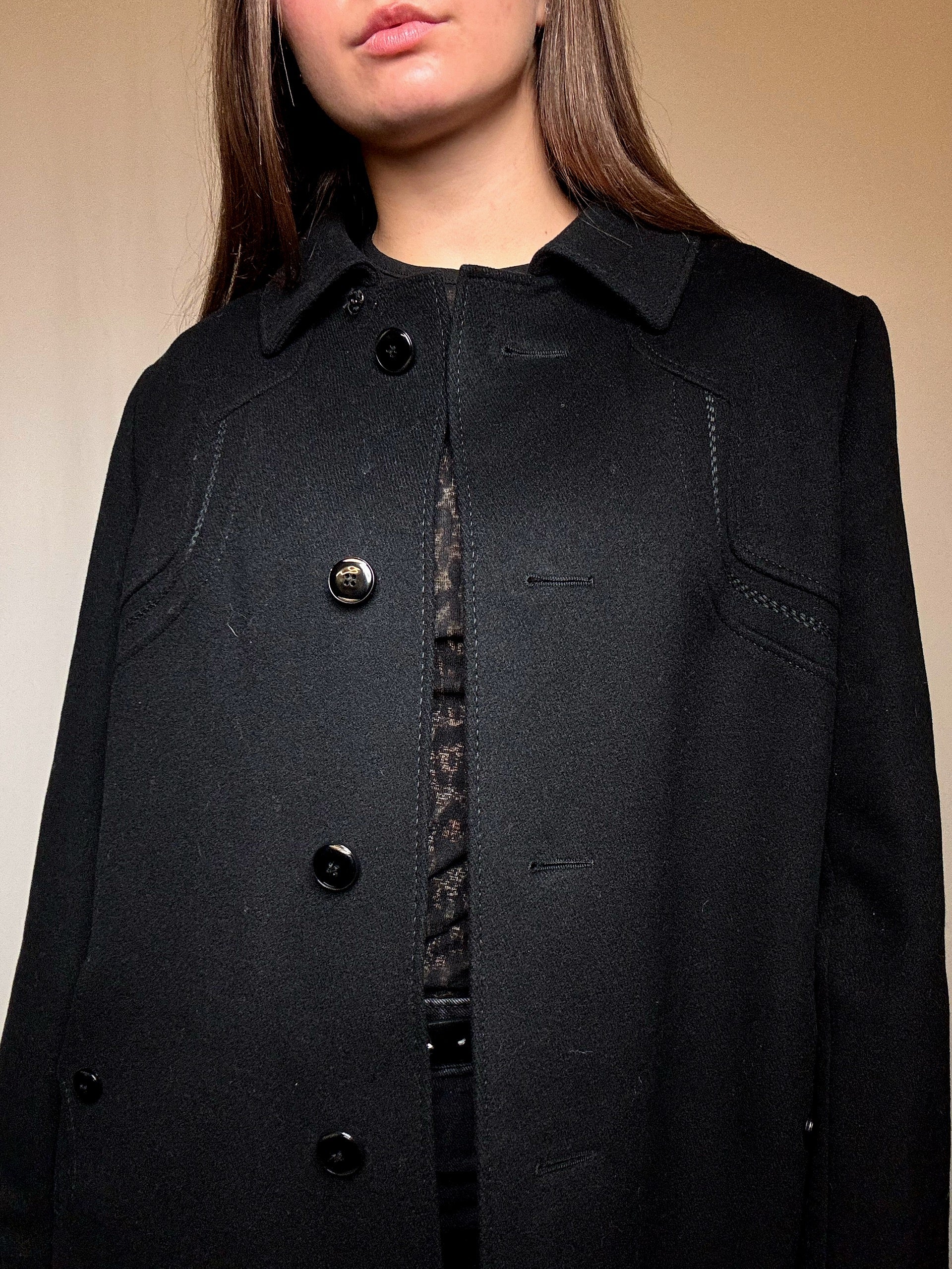 Manteau en laine noir avec détails M/L vintage
