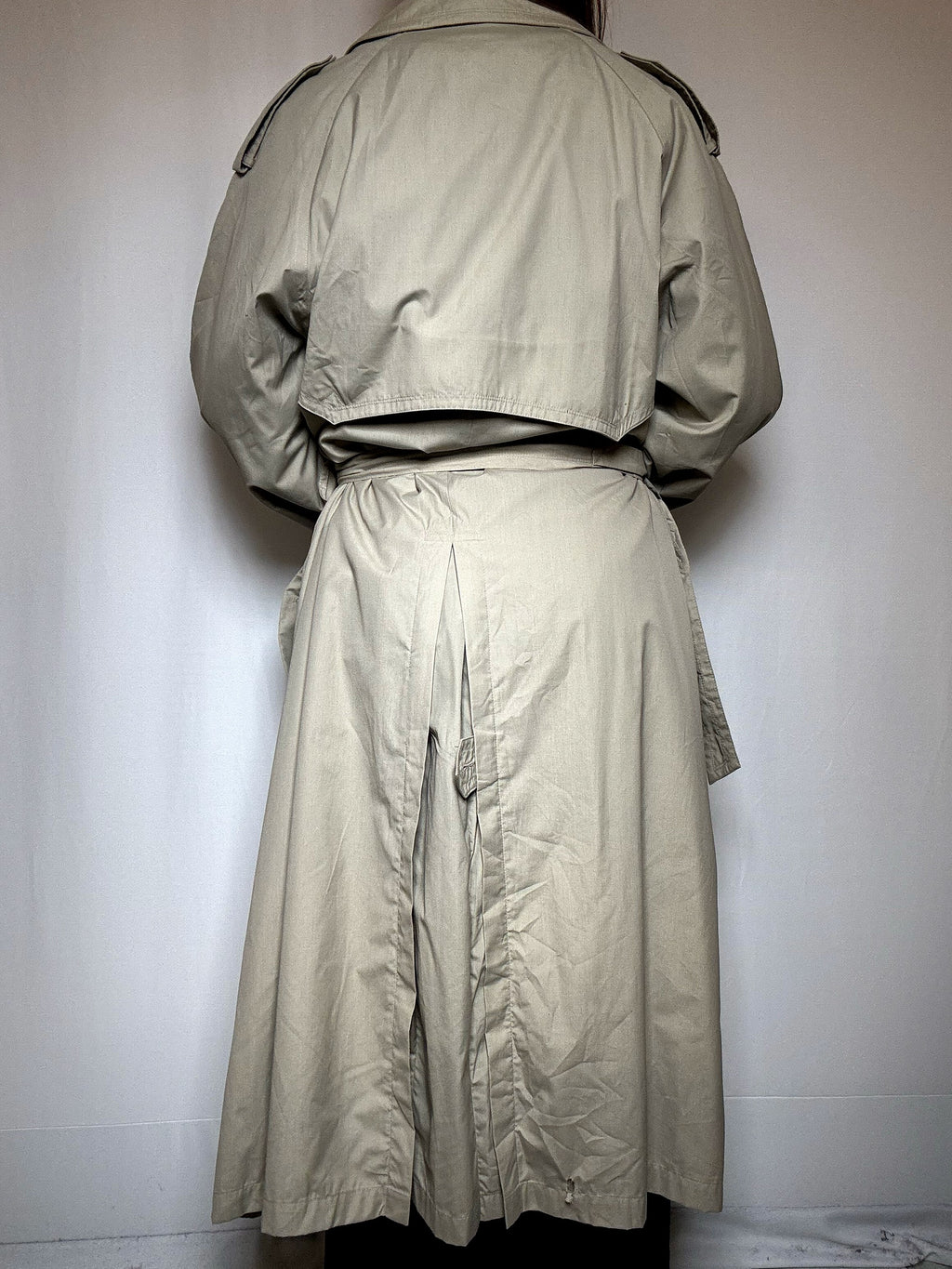 Greige XL Vintage Trenchcoat