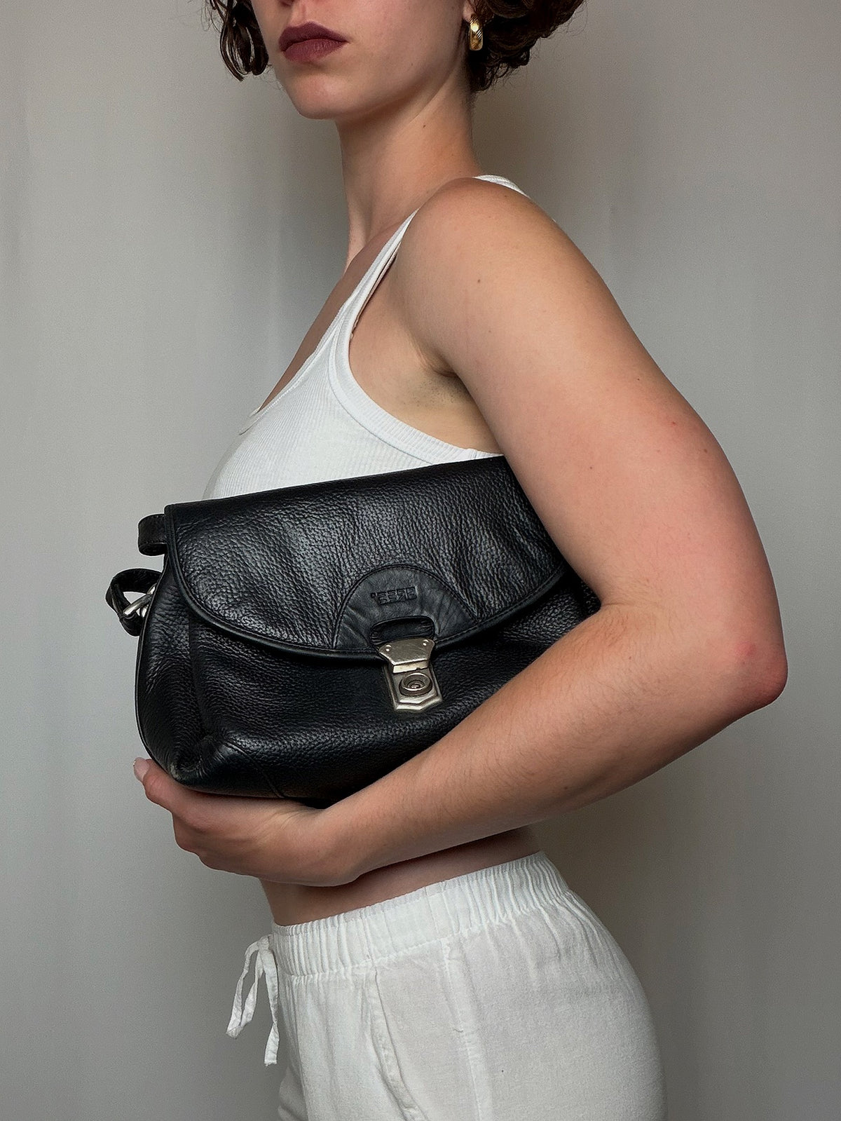 Sac en cuir à bandoulière noir vintage