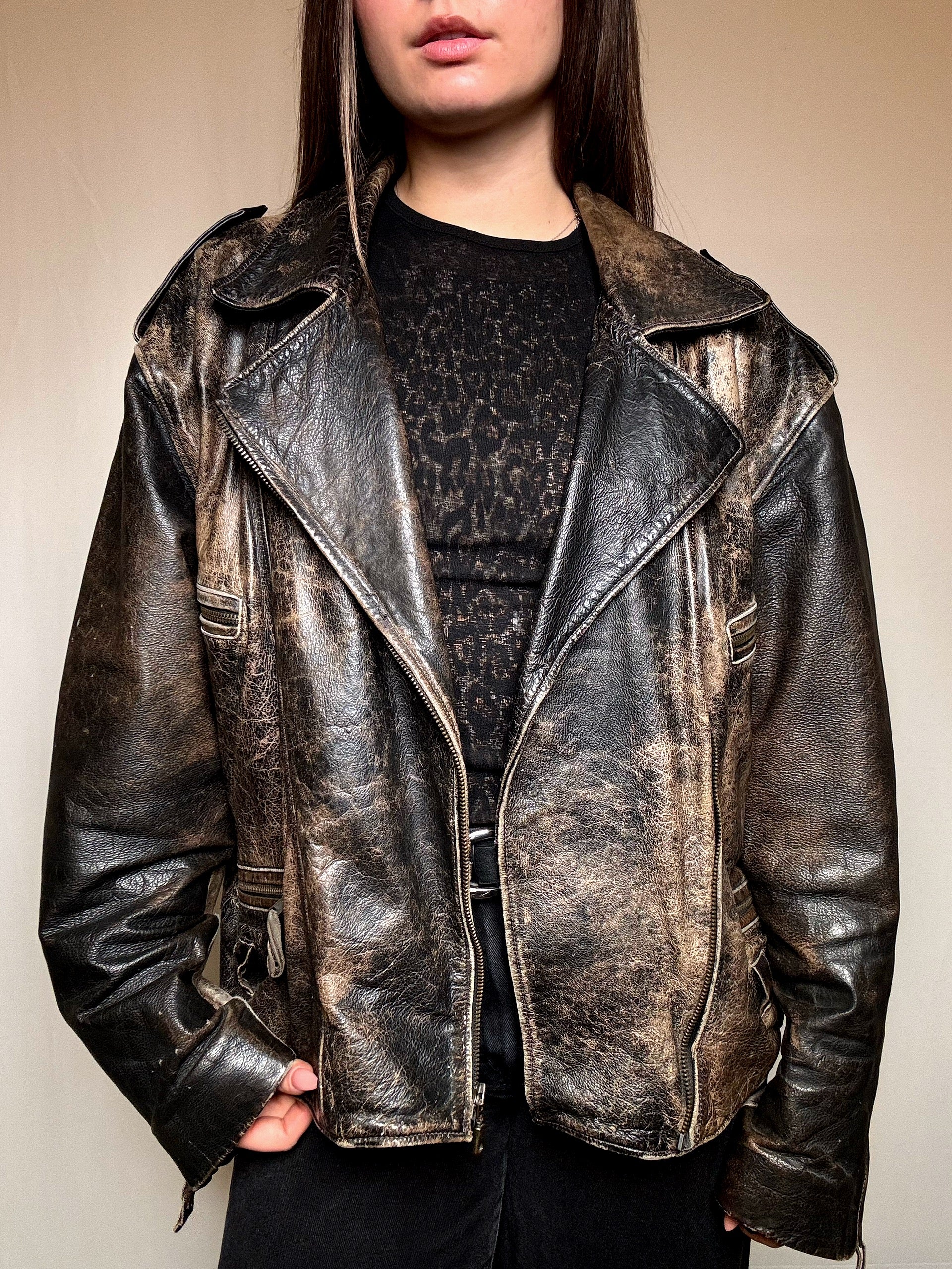 Vintage Jacke aus gealtertem Leder L/XL