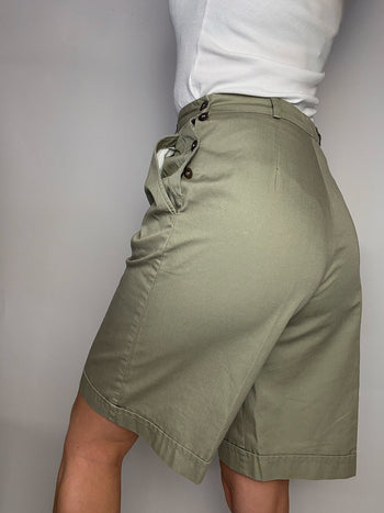 Short mi long à pince kaki LACOSTE S vintage