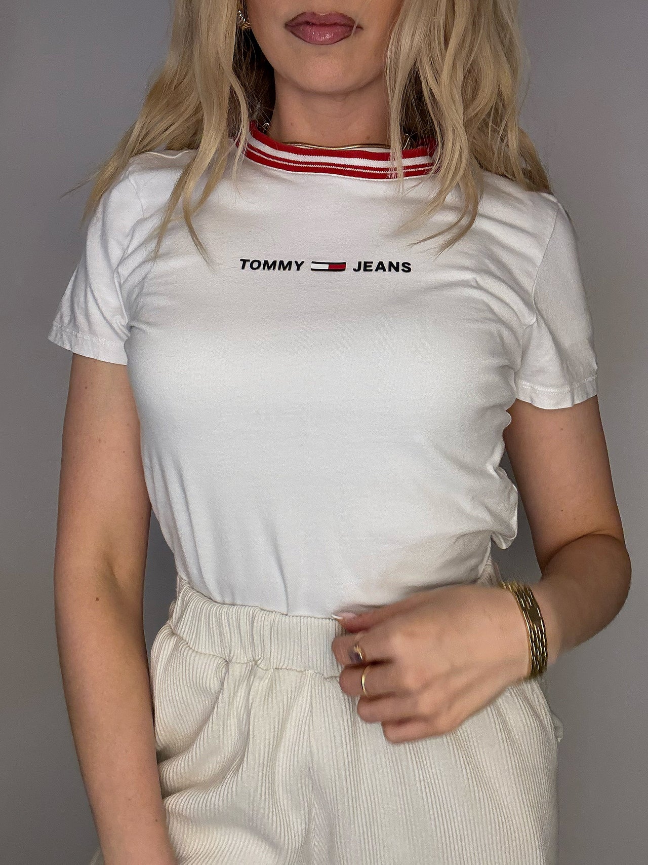 ADIDAS S/M vintage beige long-sleeved crop top