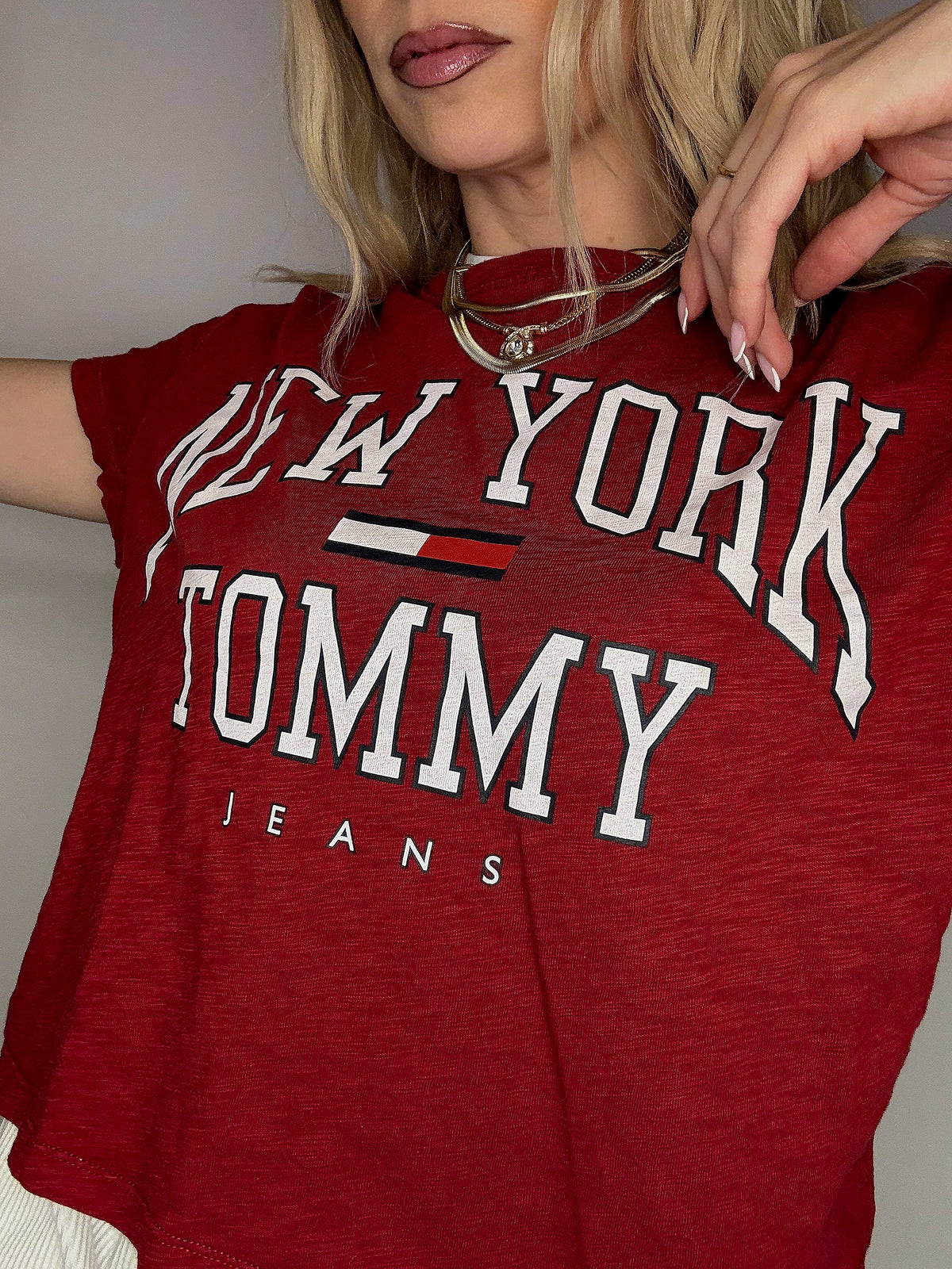Tee shirt court rouge TOMMY HILFIGER M vintage