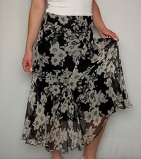 Jupe en soie avec fleurs M/L vintage