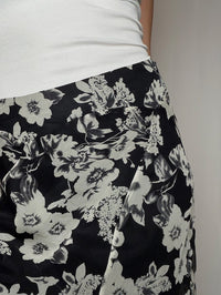 Jupe en soie avec fleurs M/L vintage