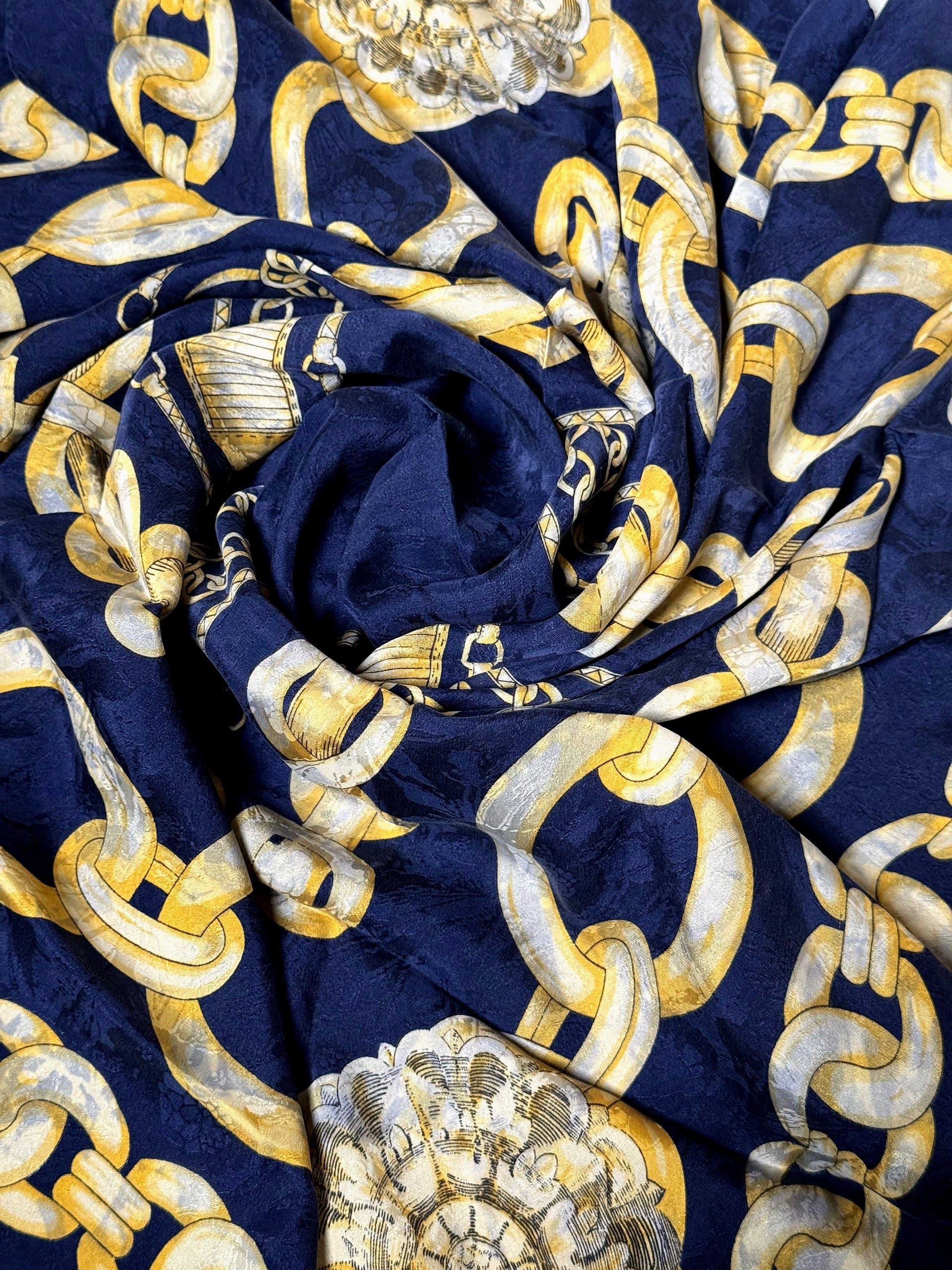 Foulard en soie vintage