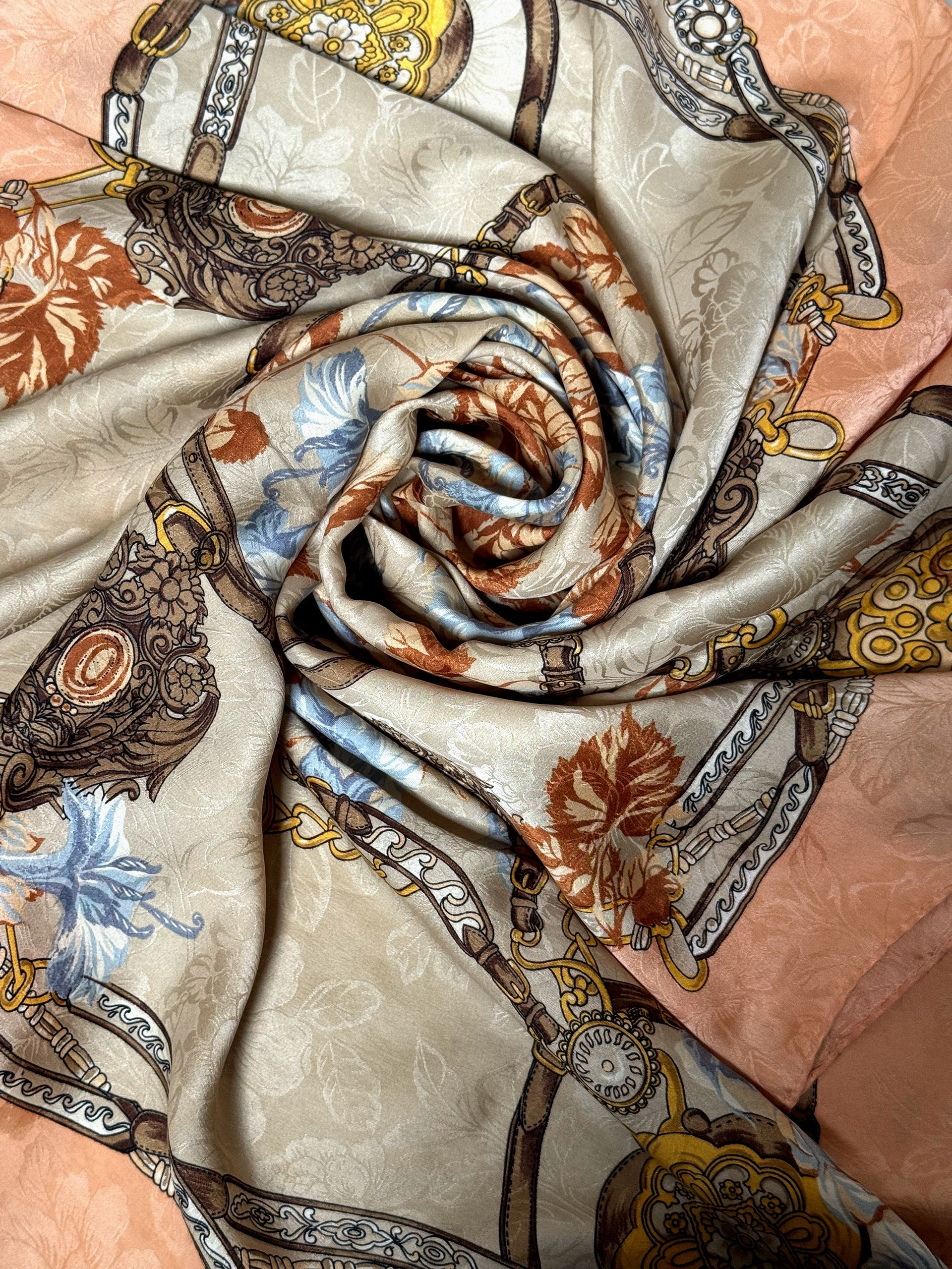 Foulard en soie vintage