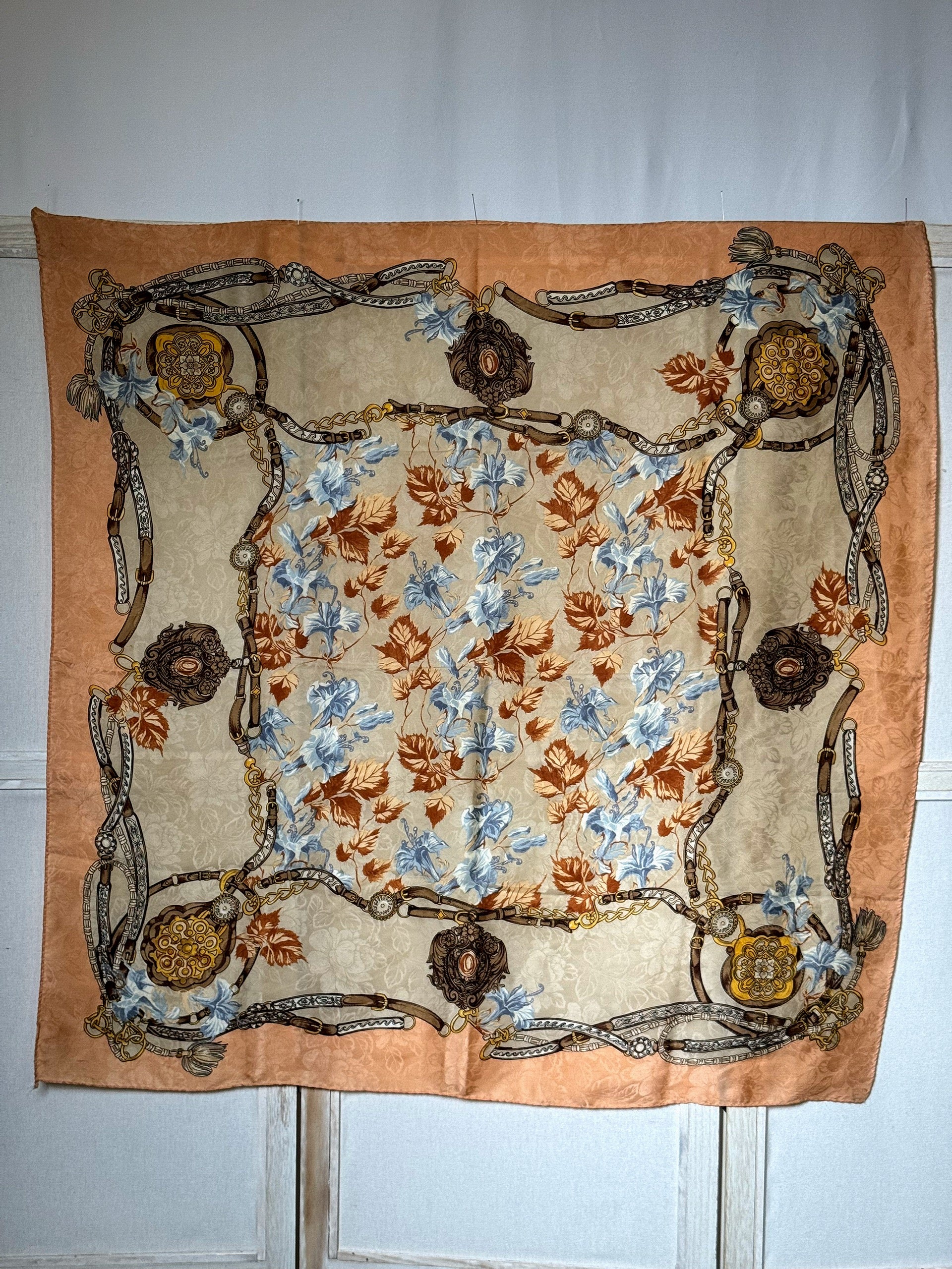 Foulard en soie vintage