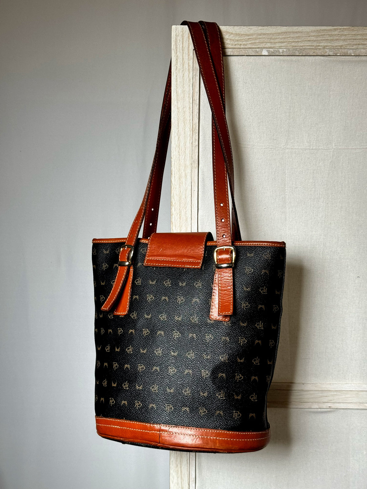Sac seau monogramme vintage