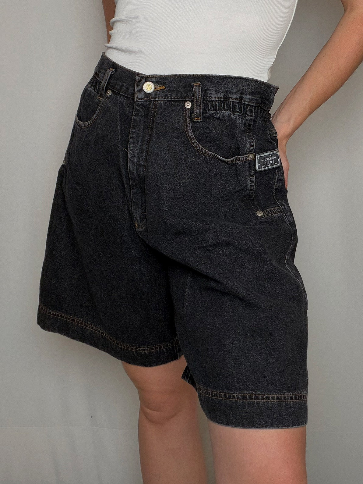 Short en denim noir avec élastique M vintage