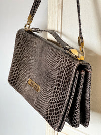 Vintage Tasche aus geprägtem Glattleder