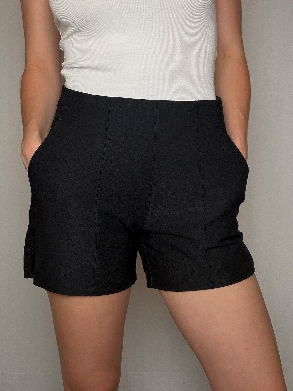 Petit short habillé noir Adidas S/M vintage