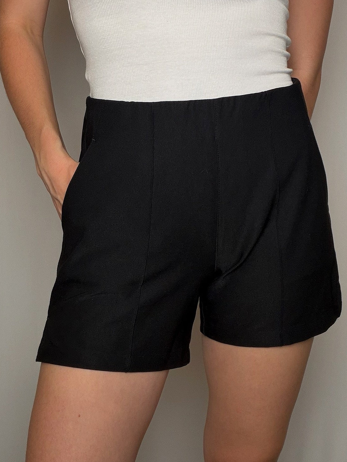 Petit short habillé noir Adidas S/M vintage