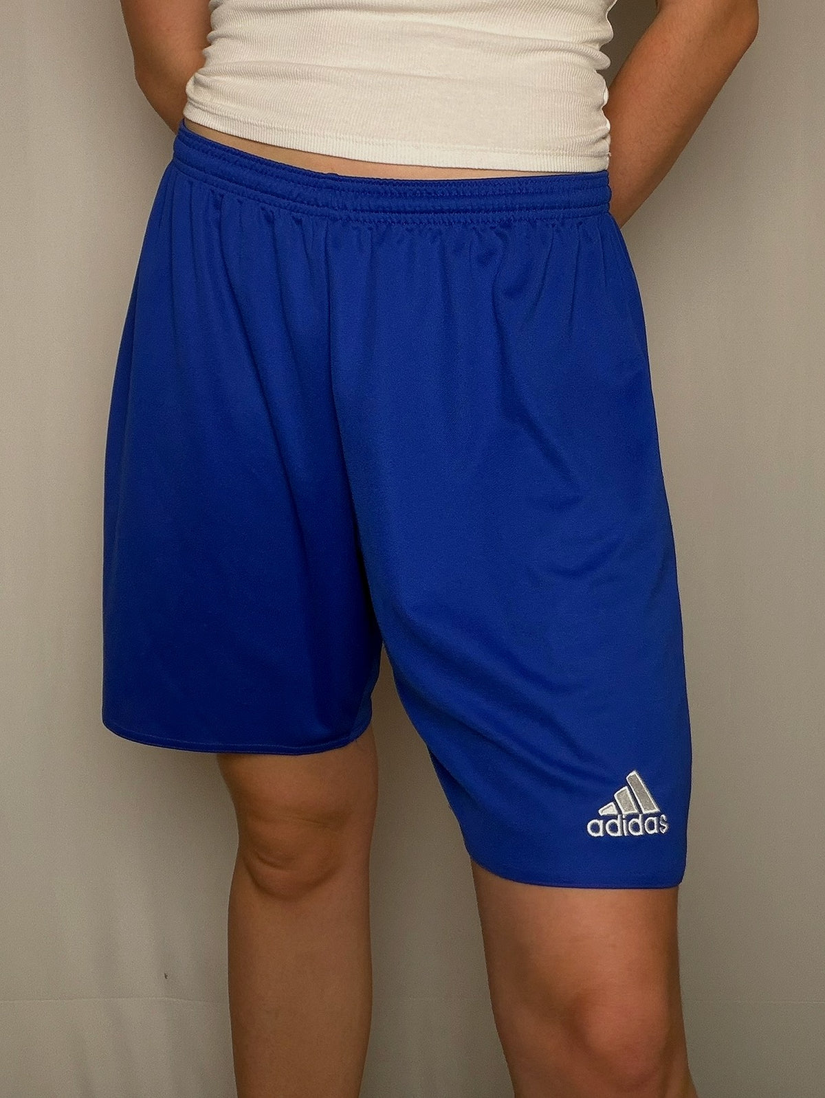 Short de sport bleu Adidas L vintage