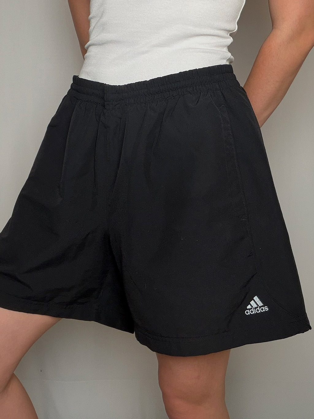 Short de sport noir Adidas L vintage
