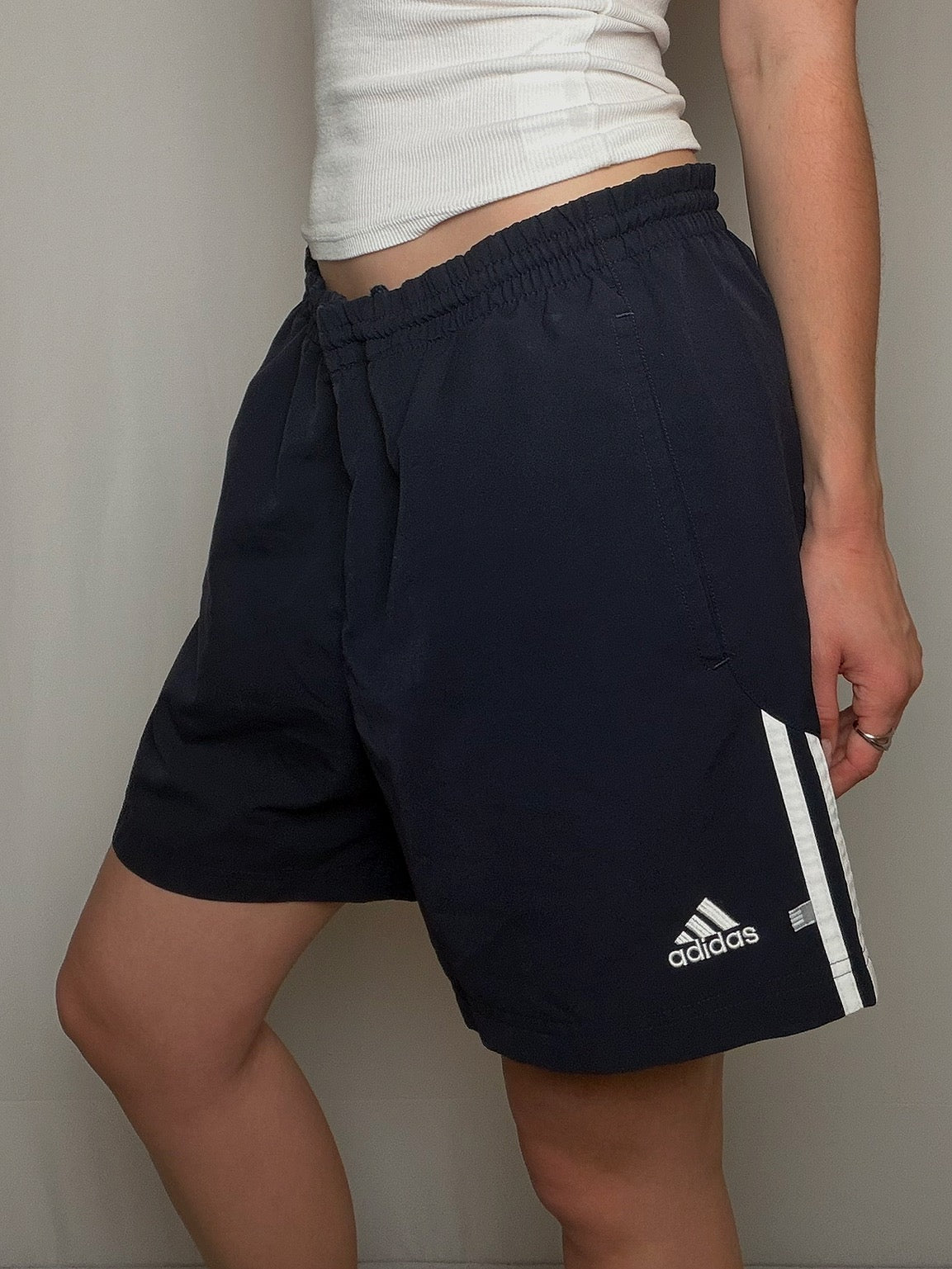 Short de sport marine Adidas L vintage