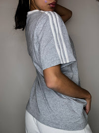 ADIDAS M Vintage graues T-Shirt