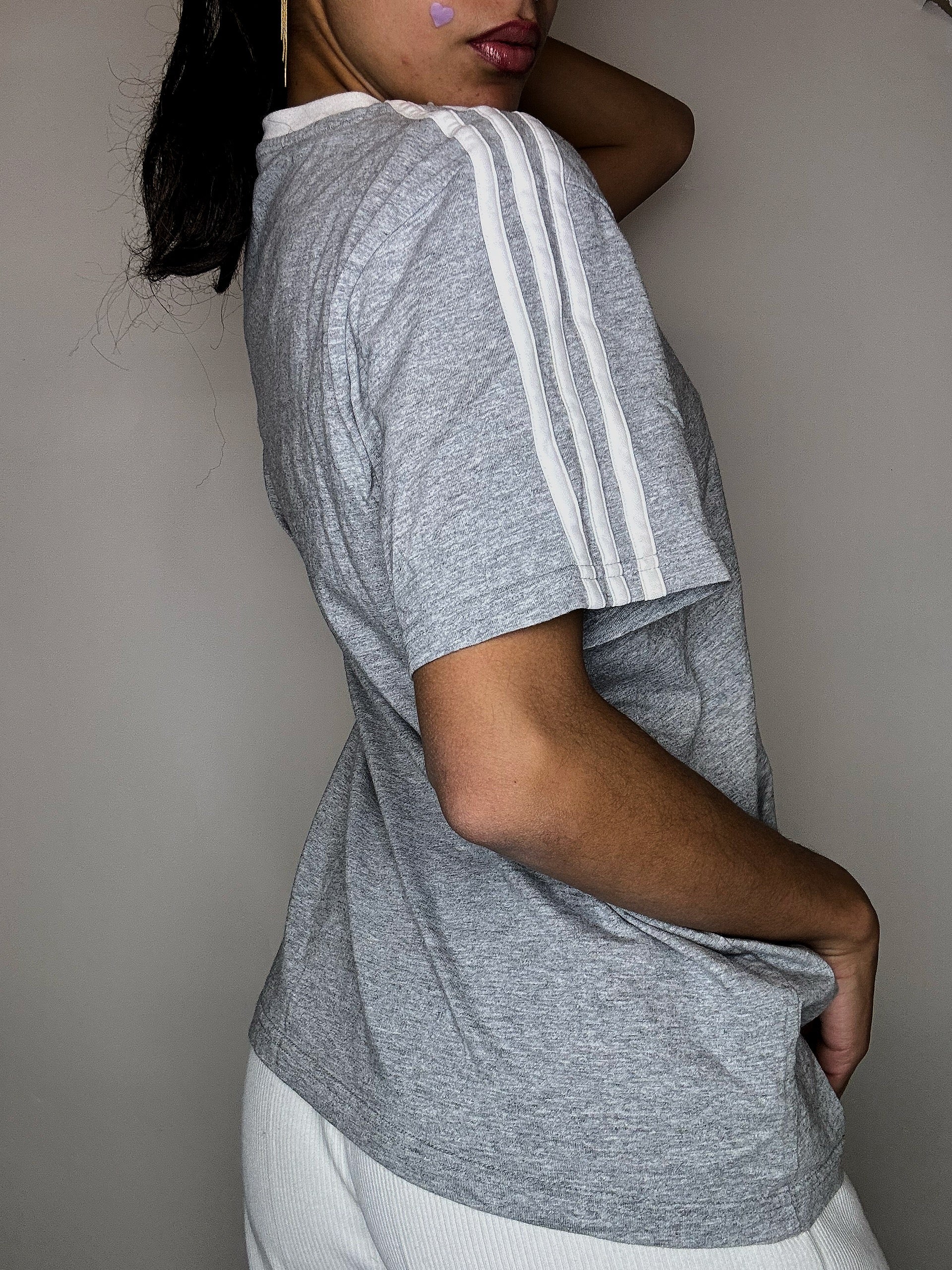 ADIDAS M Vintage graues T-Shirt