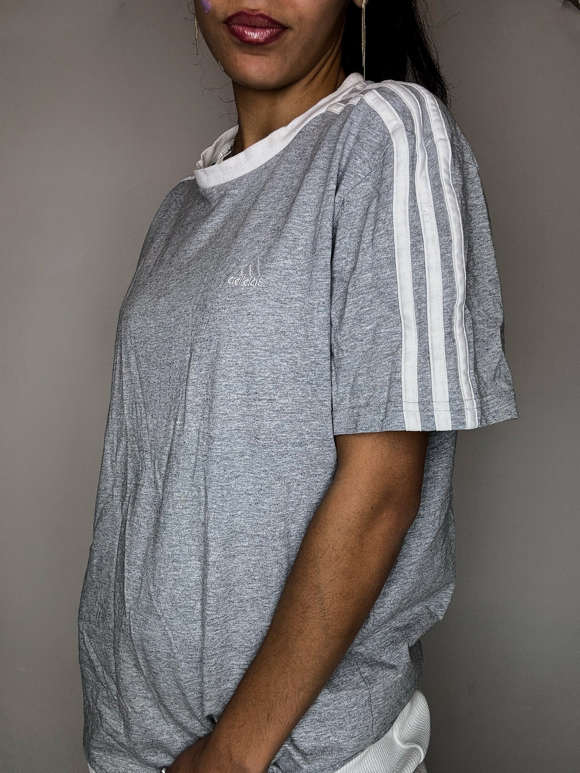 ADIDAS M Vintage graues T-Shirt