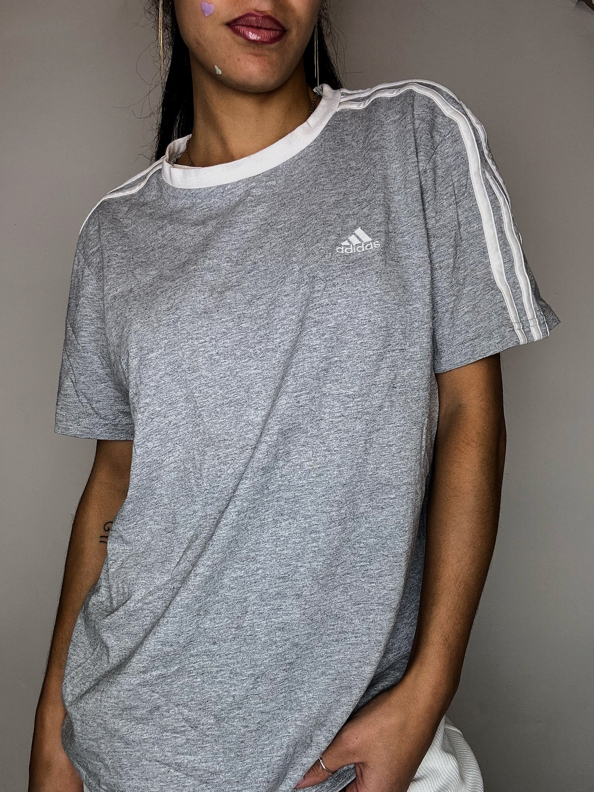 ADIDAS M Vintage graues T-Shirt