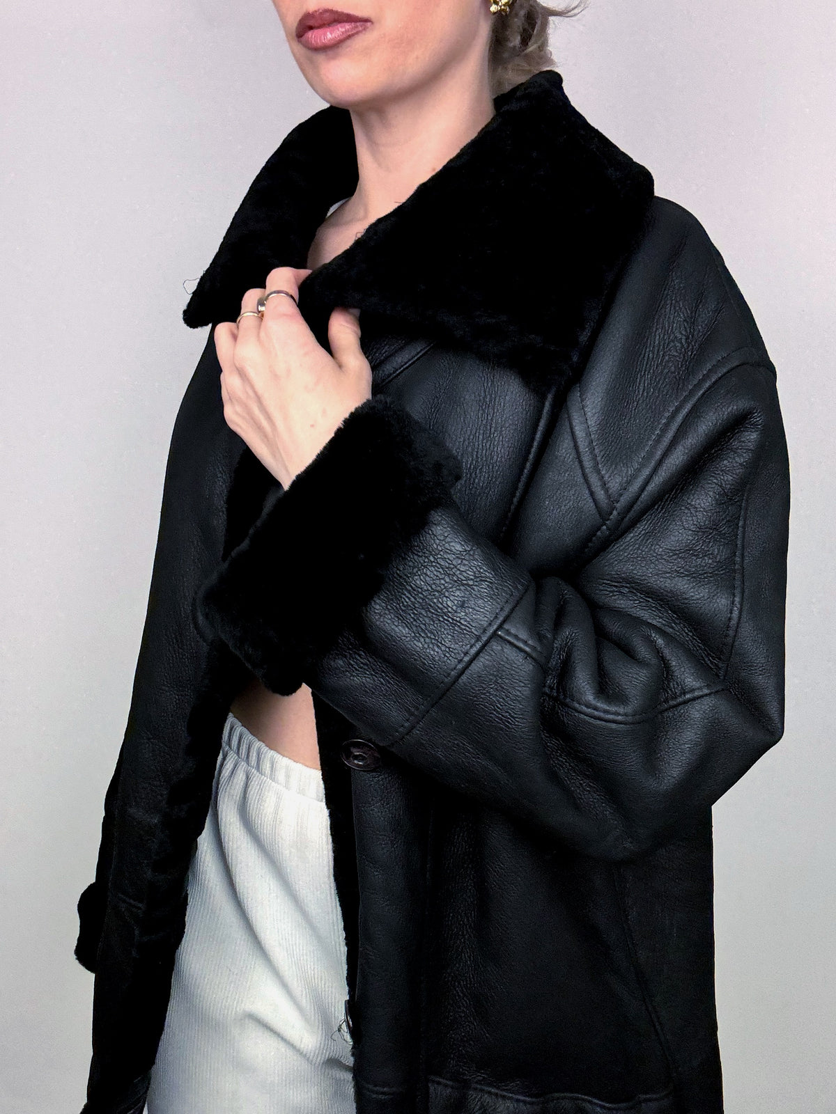 Vintage Schwarzer Shearling Mantel L/XL