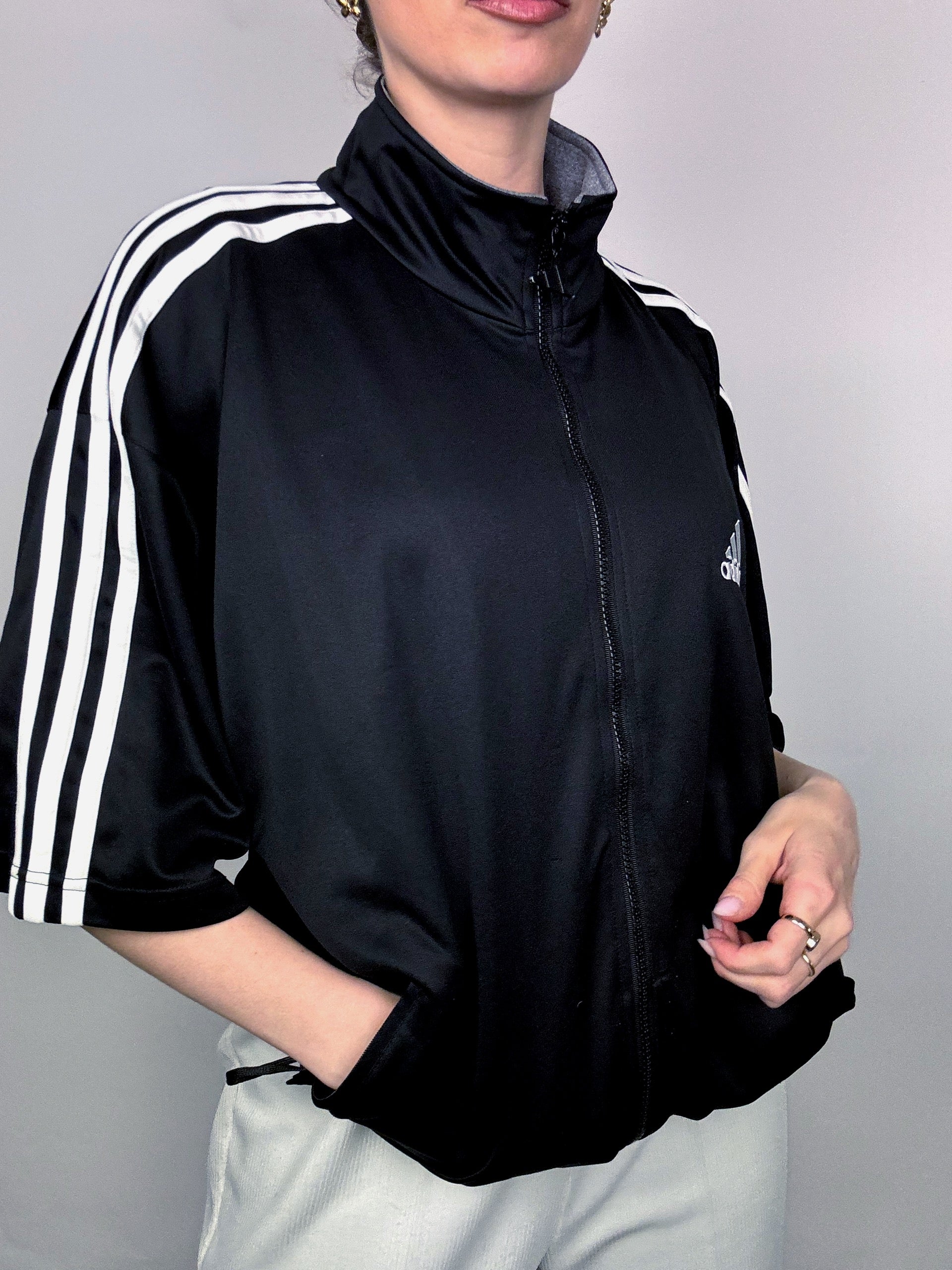 ADIDAS M Vintage Schwarze Nylonjacke mit 3/4-Ärmeln