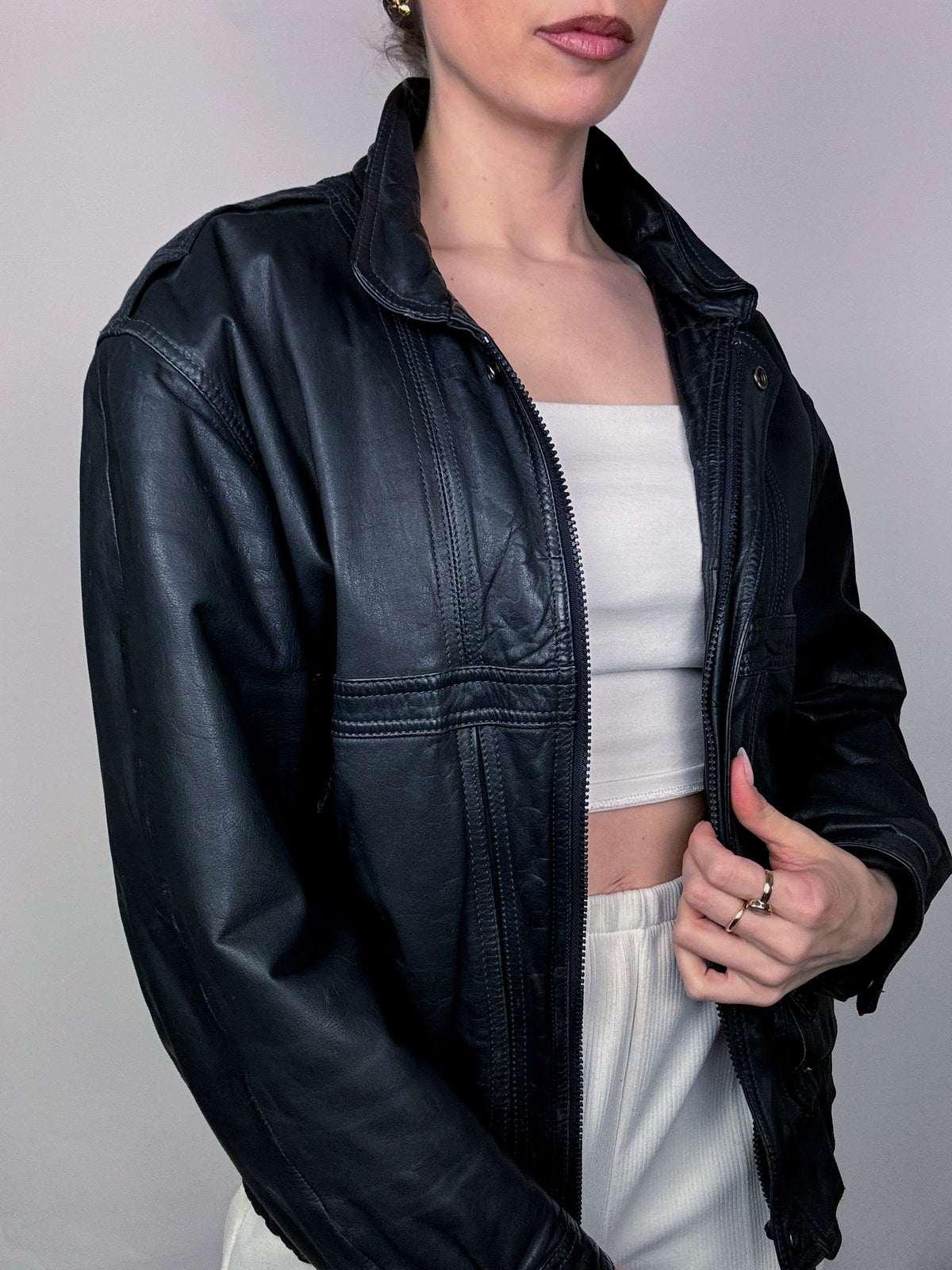 Vintage M blue-black aviator-style leather jacket