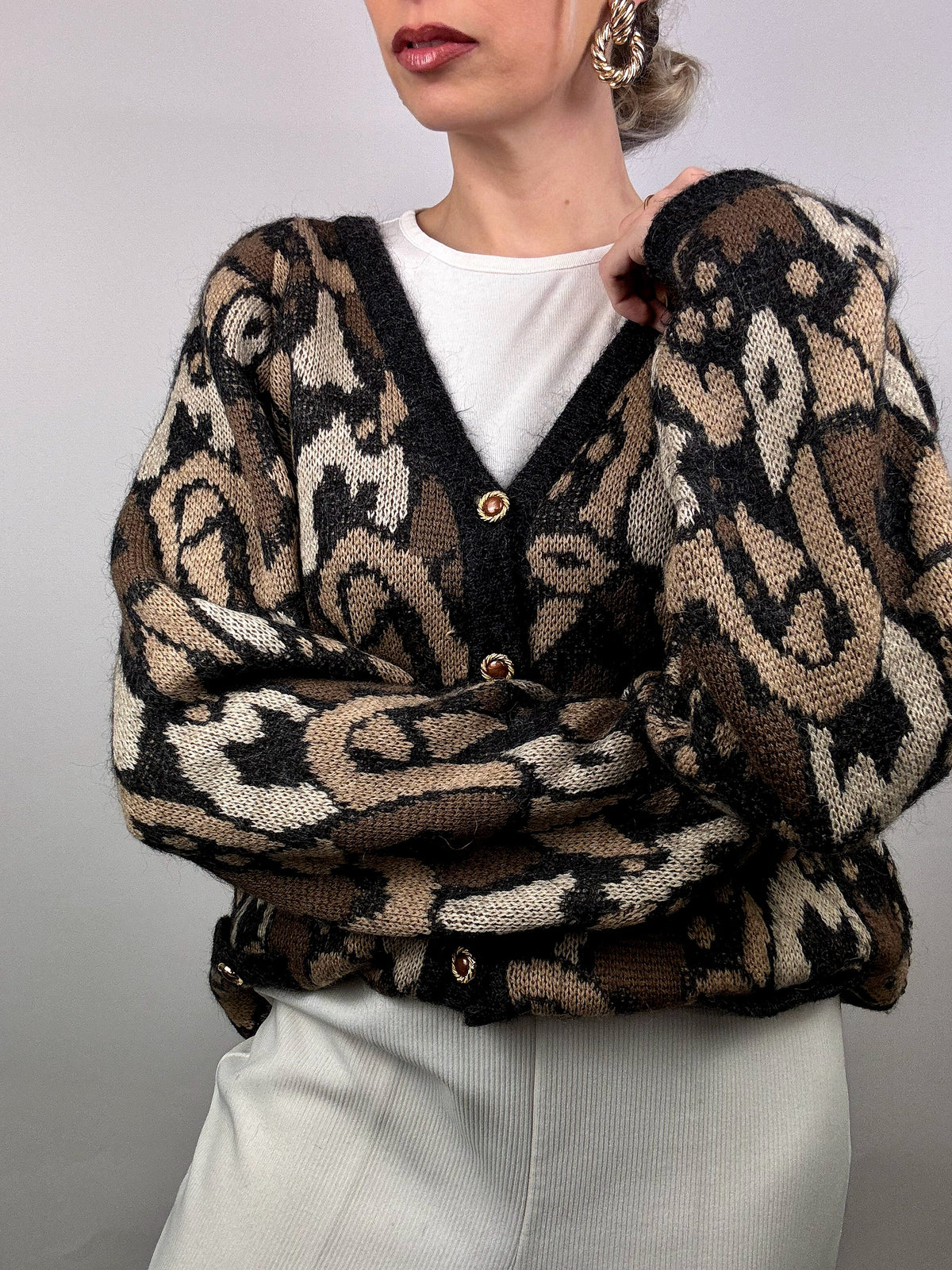 Vintage graphic print knit cardigan
