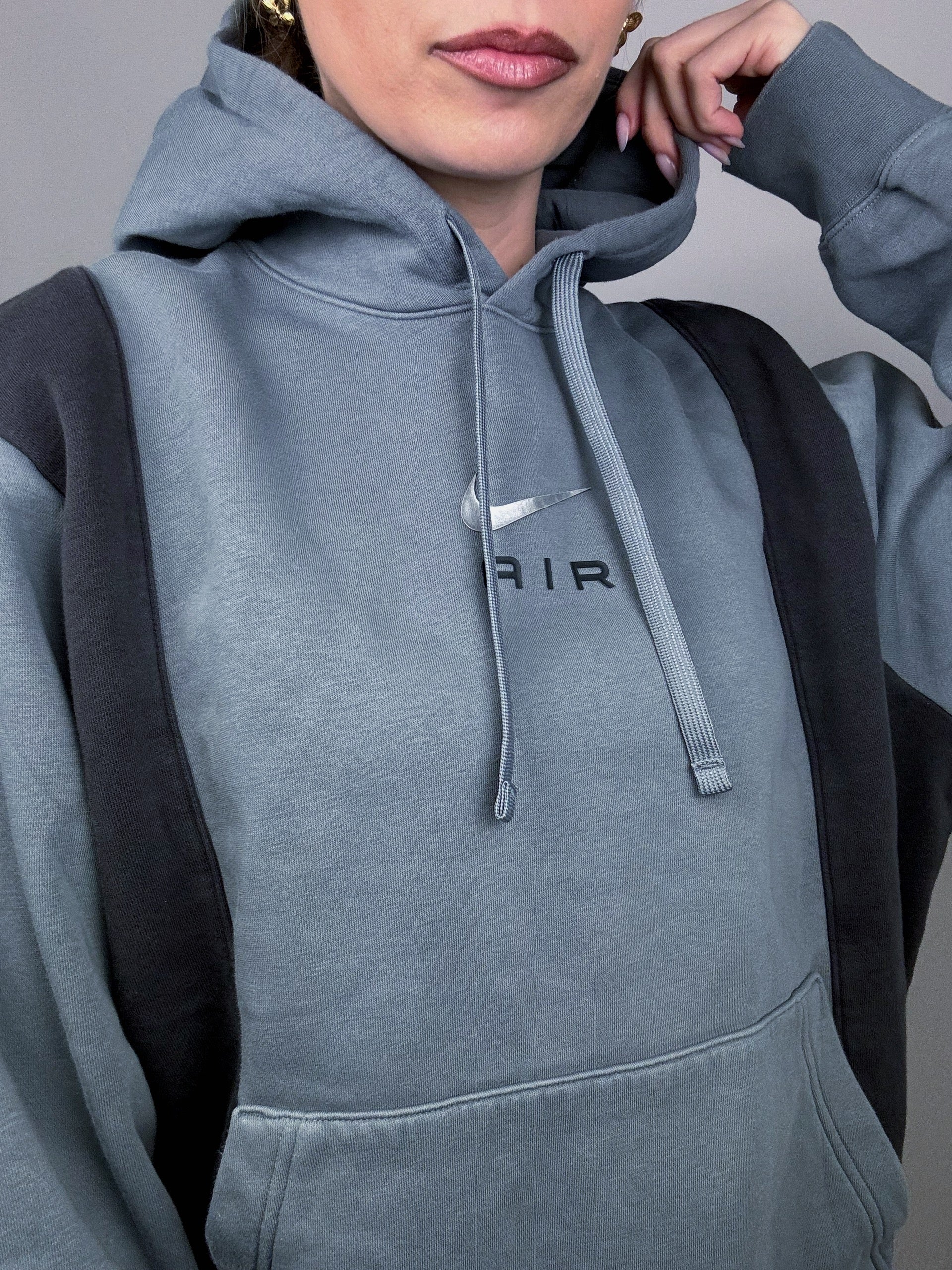 NIKE L Vintage Dunkelgrauer Hoodie