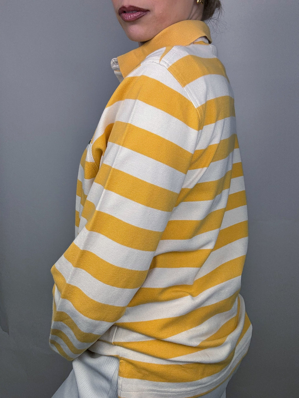 Polo manches longues rayé jaune et blanc LACOSTE M Vintage