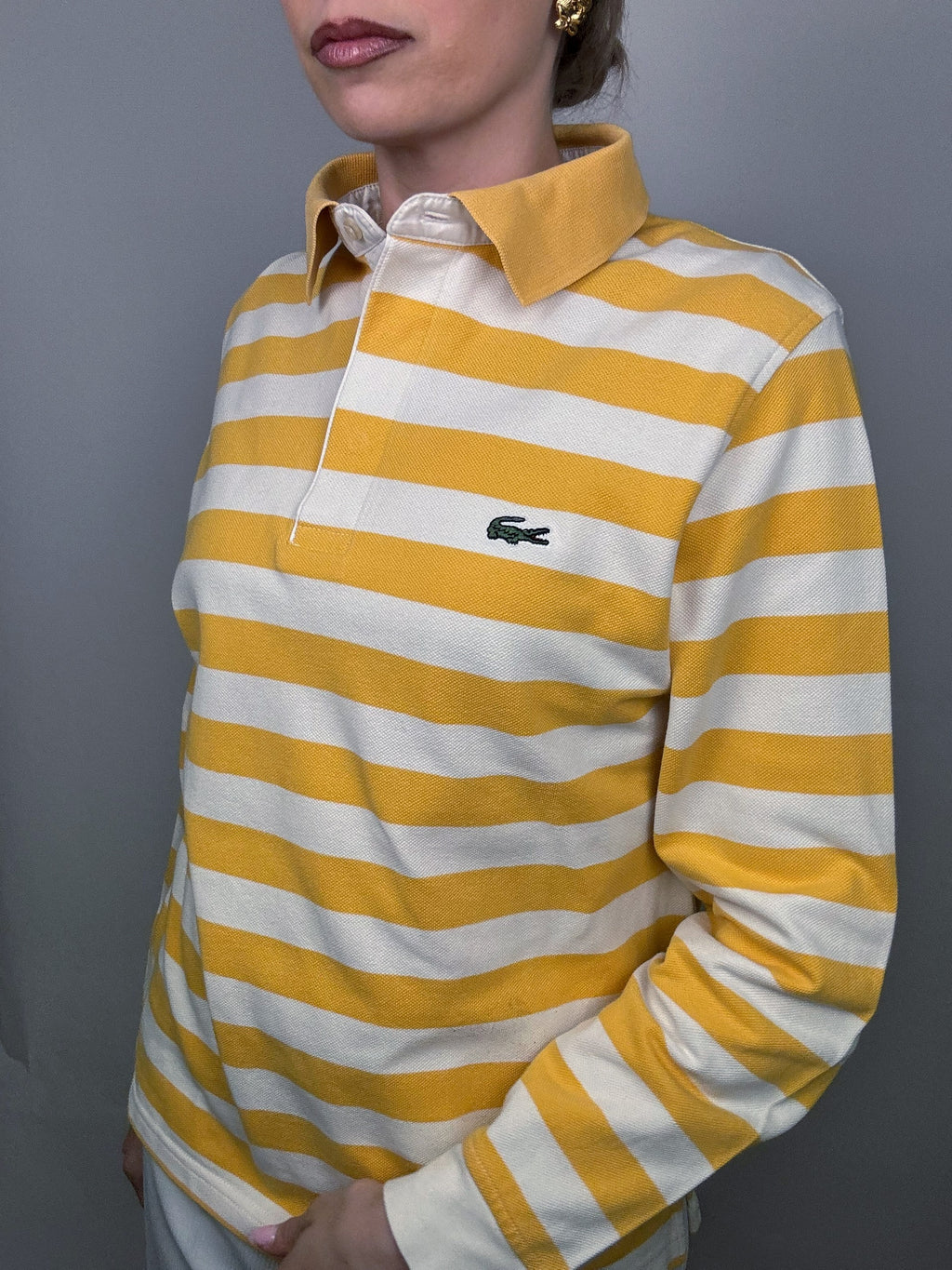Polo manches longues rayé jaune et blanc LACOSTE M Vintage