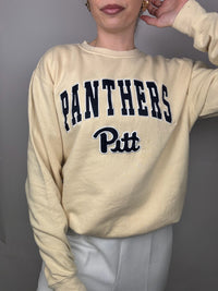 Vintage M pale yellow crew neck sweatshirt