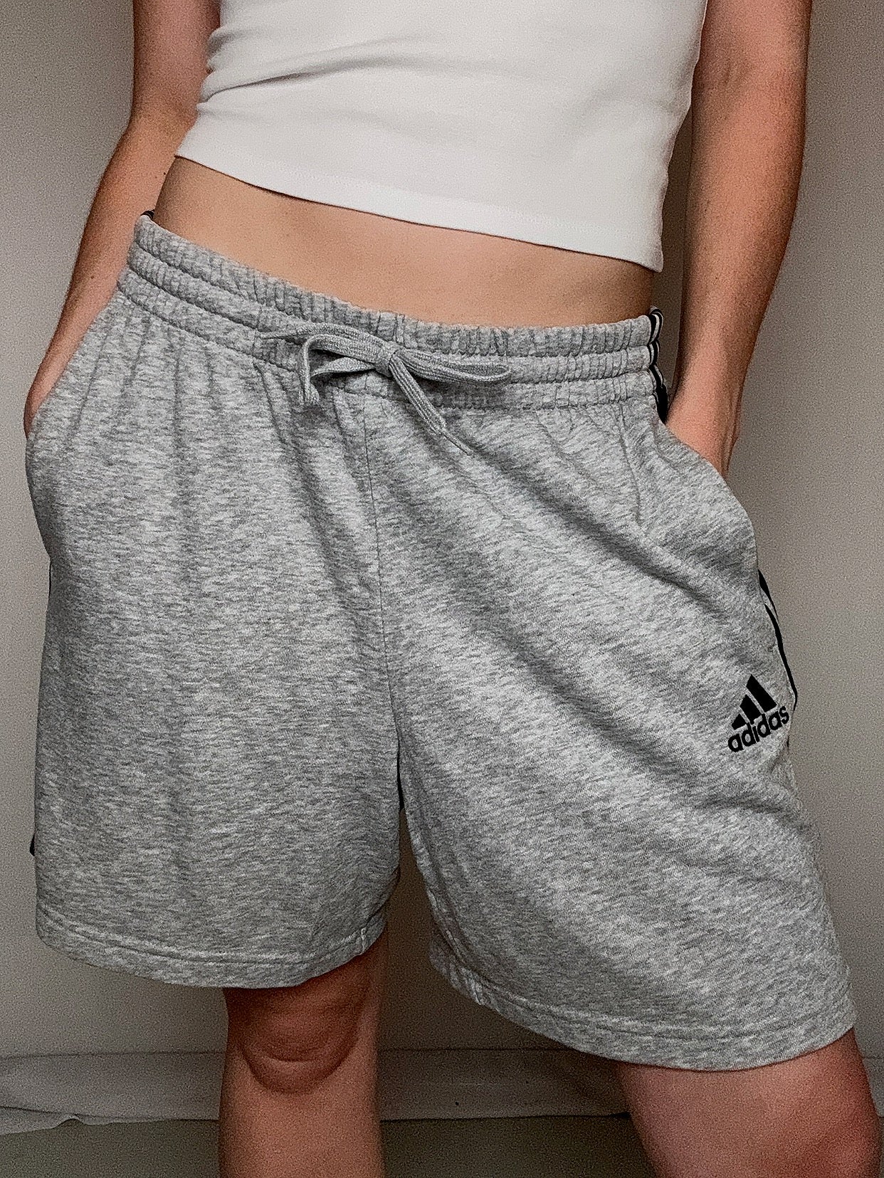 Short de sport gris adidas L vintage