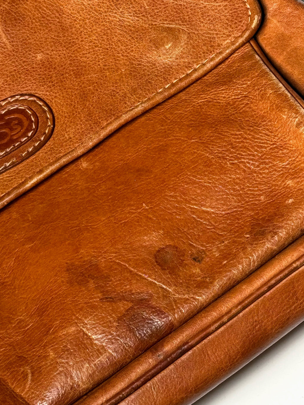 Vintage camel leather soft bag