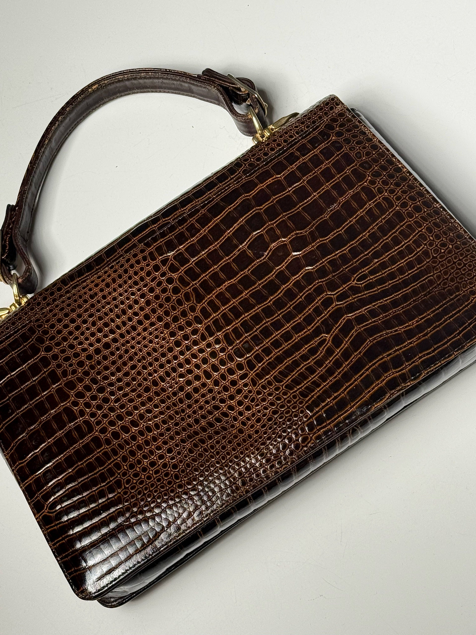 Vintage Ledertasche mit Prägung