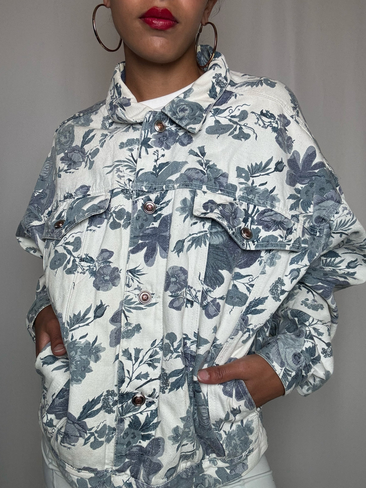 Veste en denim avec fleurs M vintage