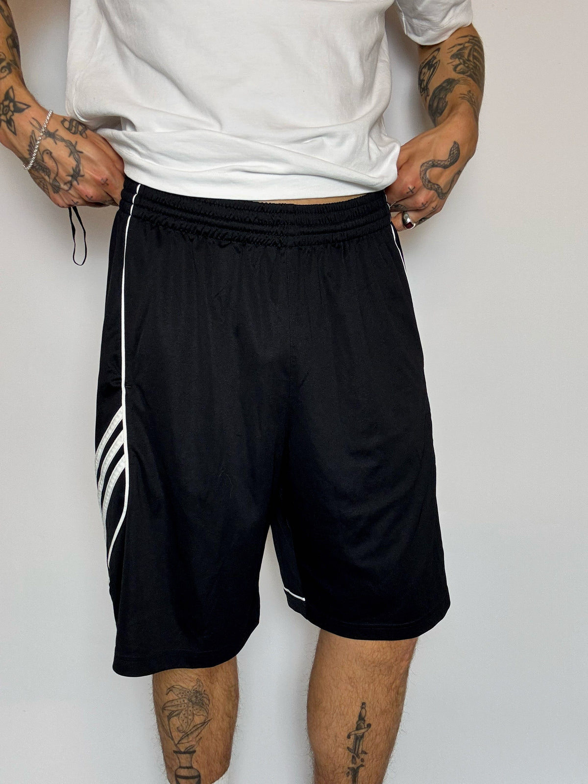 Short de sport noir ADIDAS L vintage